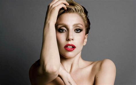 lada gaga nude|Lady Gaga Goes Nude for Futuristic Photo Shoot 